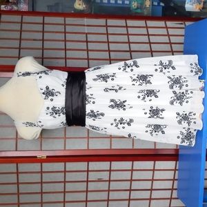 Trixxi Black and White Dress